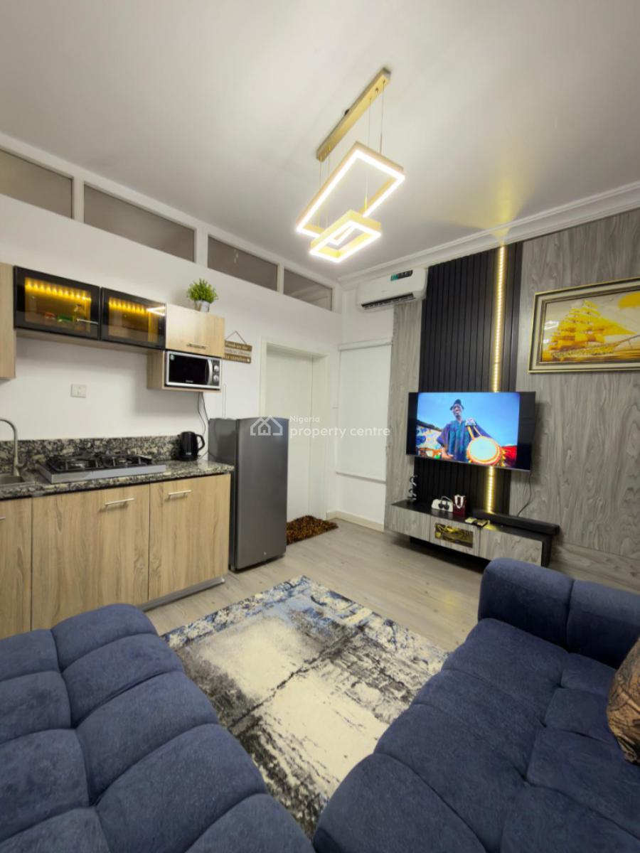 Premium 1 Bedroom Apartment, Close to Ebeano Supermarket, Admiralty Road, Lekki Phase 1, Lekki, Lagos, Mini Flat (room and Parlour) Short Let