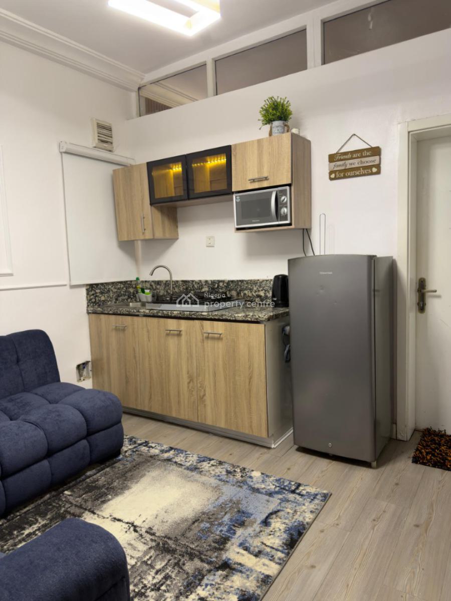 Premium 1 Bedroom Apartment, Close to Ebeano Supermarket, Admiralty Road, Lekki Phase 1, Lekki, Lagos, Mini Flat (room and Parlour) Short Let
