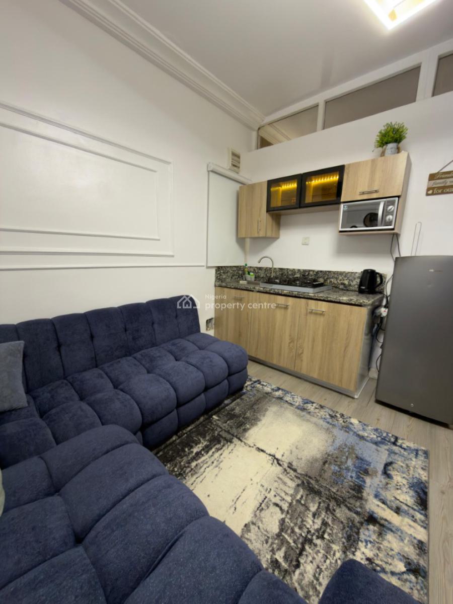 Premium 1 Bedroom Apartment, Close to Ebeano Supermarket, Admiralty Road, Lekki Phase 1, Lekki, Lagos, Mini Flat (room and Parlour) Short Let