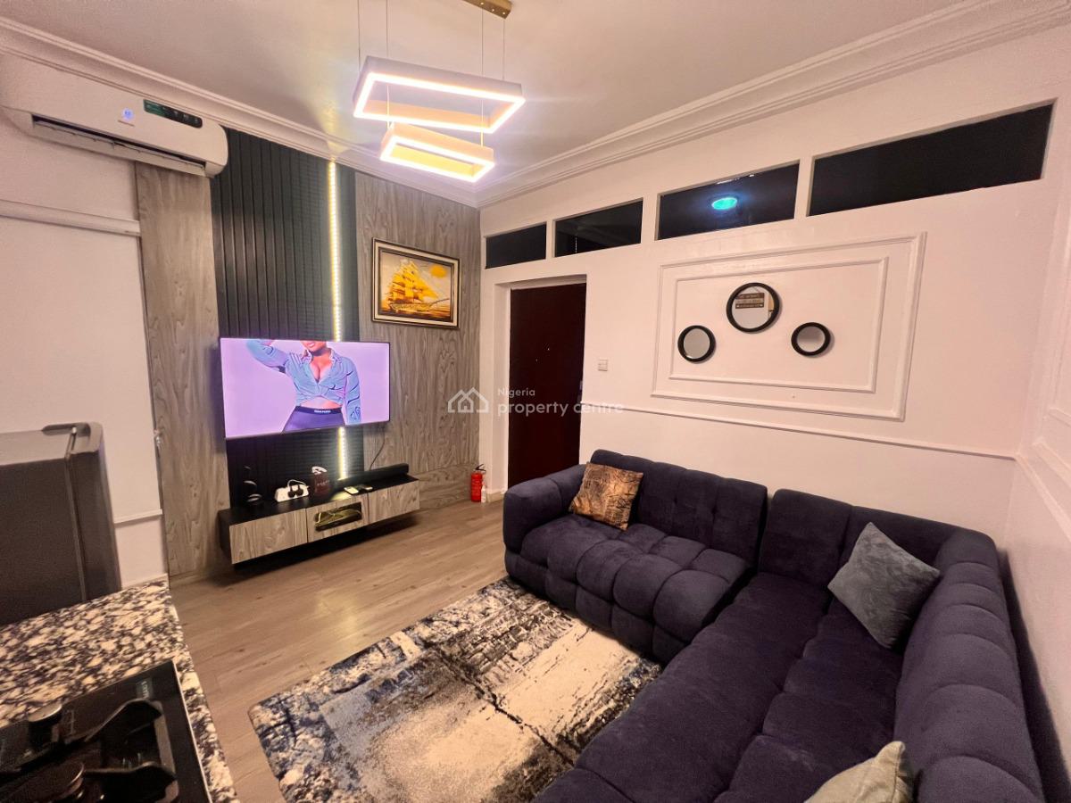 Premium 1 Bedroom Apartment, Close to Ebeano Supermarket, Admiralty Road, Lekki Phase 1, Lekki, Lagos, Mini Flat (room and Parlour) Short Let