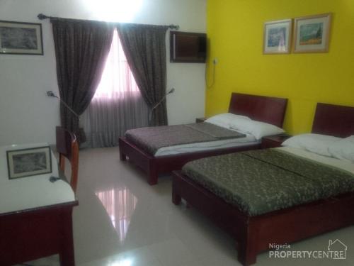 Fully Furnished and Serviced Short Stay Apartments, Muri Okunola Street, Victoria Island (vi), Lagos, Self Contain (single Rooms) Short Let
