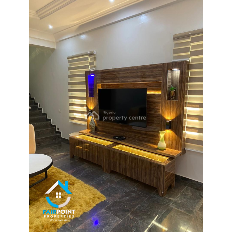 Furnished 5 Bedrooms Apartment, Lekki Phase 1, Lekki, Lagos, Flat / Apartment Short Let