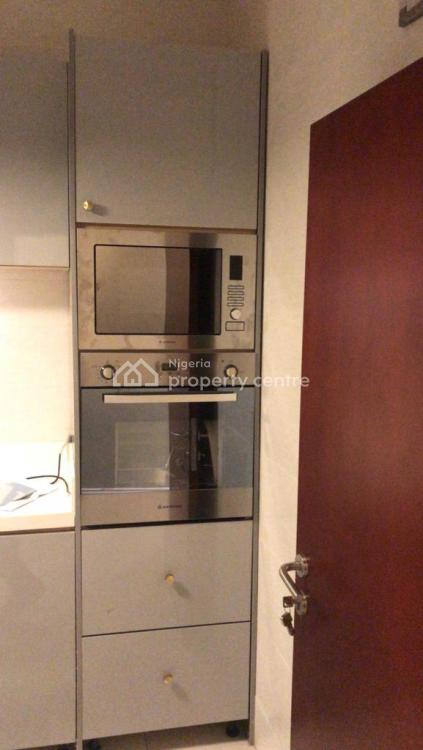 Cozy 2 Bedroom Apartment, Lekki Phase 1, Lekki, Lagos, Flat / Apartment Short Let