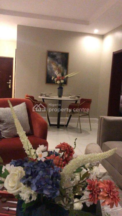 Cozy 2 Bedroom Apartment, Lekki Phase 1, Lekki, Lagos, Flat / Apartment Short Let