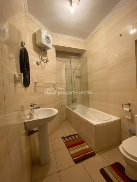 Cozy 3 Bedroom Apartment, Lekki Phase 1, Lekki, Lagos, Flat / Apartment Short Let