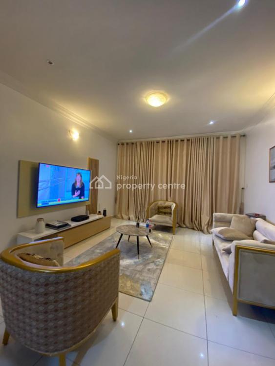 Cozy 3 Bedroom Apartment, Lekki Phase 1, Lekki, Lagos, Flat / Apartment Short Let