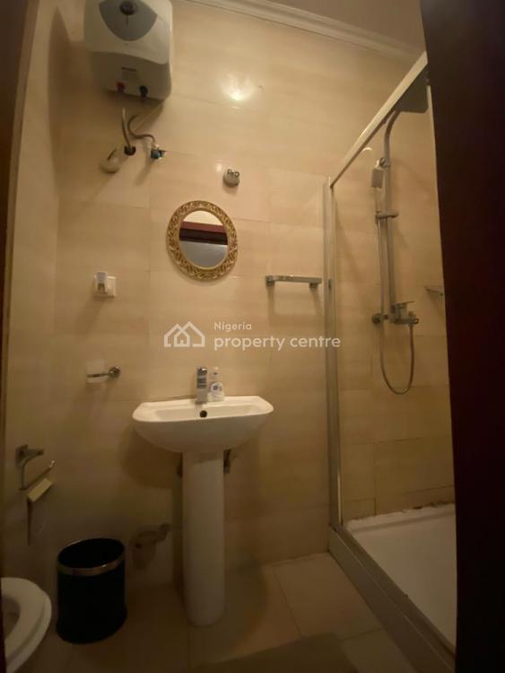 Cozy 3 Bedroom Apartment, Lekki Phase 1, Lekki, Lagos, Flat / Apartment Short Let