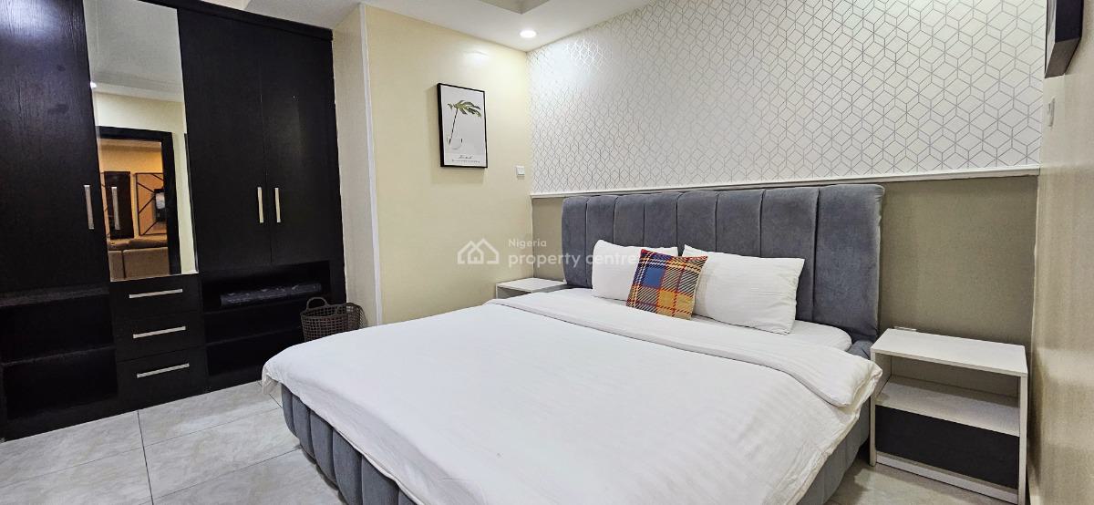One Bedroom Apartment, The Leneade-plush Apt. 2, Ademola Adetokunbo Cres, Wuse 2, Abuja, Flat / Apartment Short Let