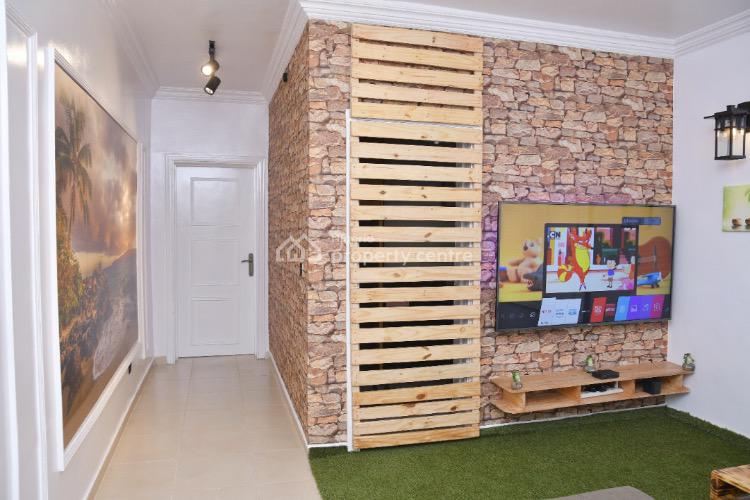 Luxurious Fully Furnished and Serviced  1 Bedroom Apartment, Lekki Phase 1, Lekki, Lagos, Mini Flat (room and Parlour) Short Let