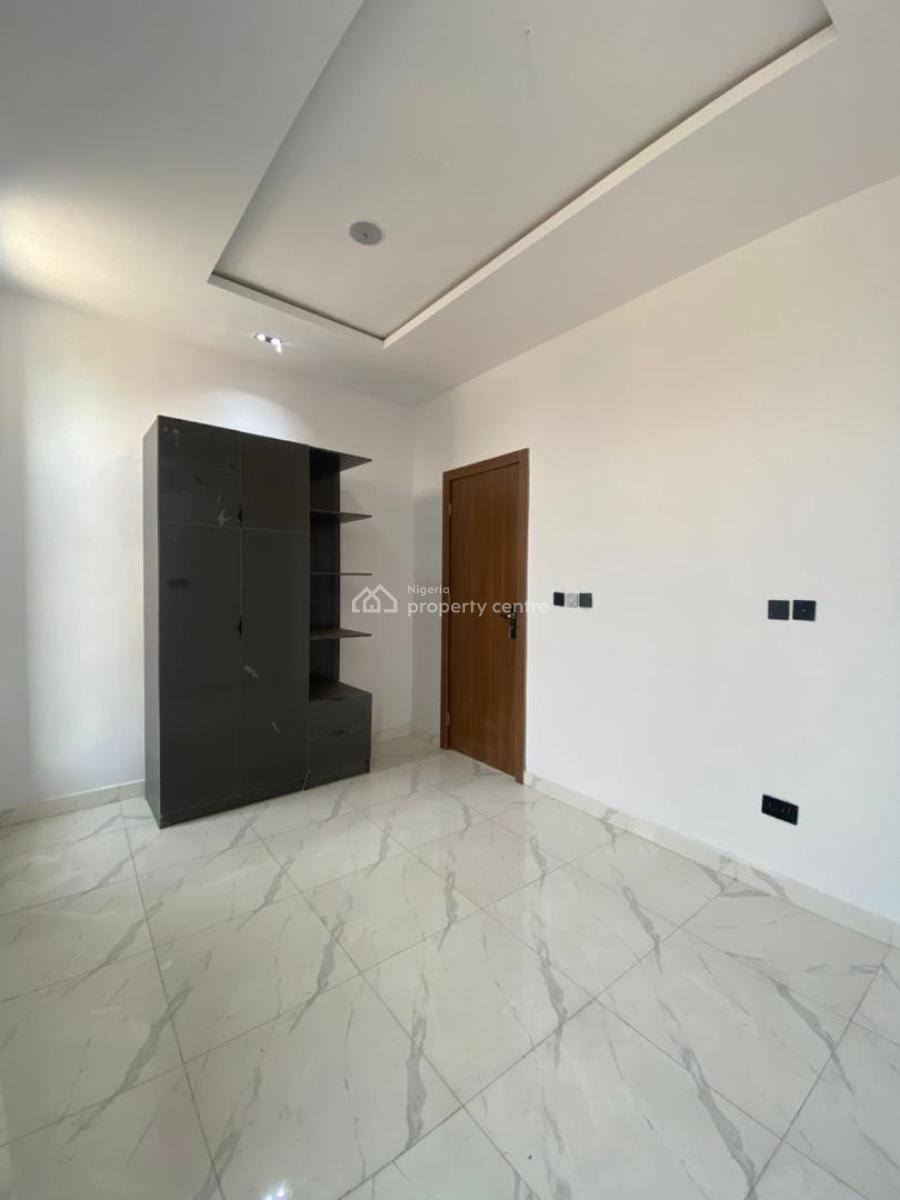 Governors Consent, Lekki Phase 2, Lekki Phase 2, Lekki, Lagos, Terraced Duplex for Sale