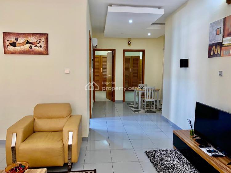 Uniquely Furnished, Lekki Phase 1, Lekki, Lagos, Flat / Apartment Short Let