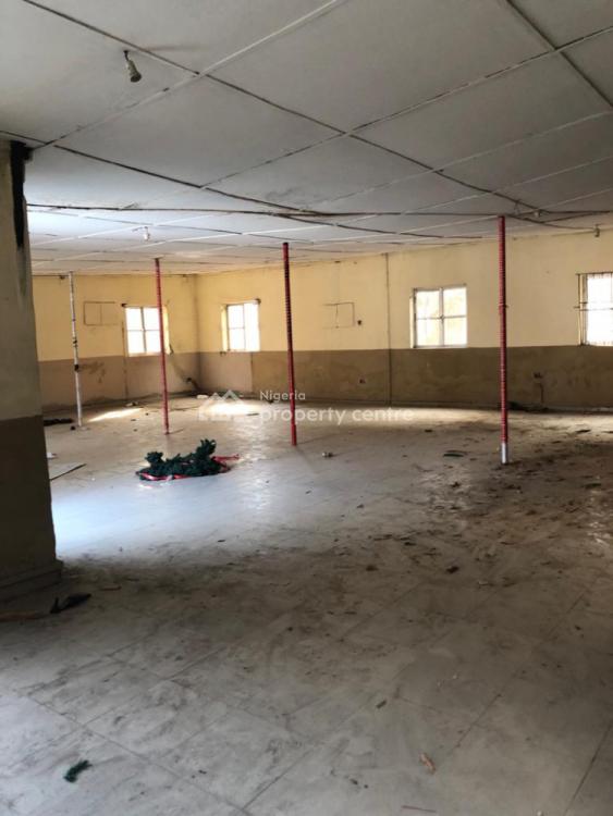 For Rent Bungalow Halls & Open Plan Space ( Yaba