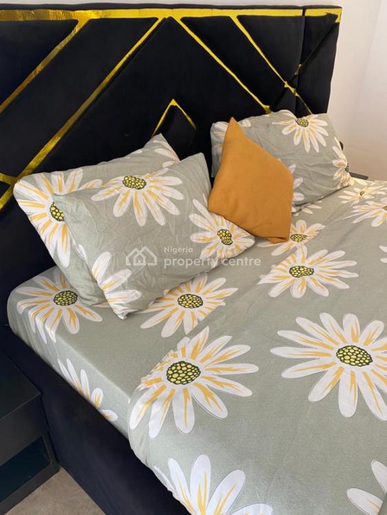 Exquisitely Furnished 3 Bedroom Apartment, Off Lingali Ayorinde, Victoria Island (vi), Lagos, Flat / Apartment Short Let