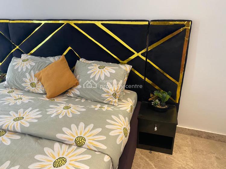 Exquisitely Furnished 3 Bedroom Apartment, Off Lingali Ayorinde, Victoria Island (vi), Lagos, Flat / Apartment Short Let