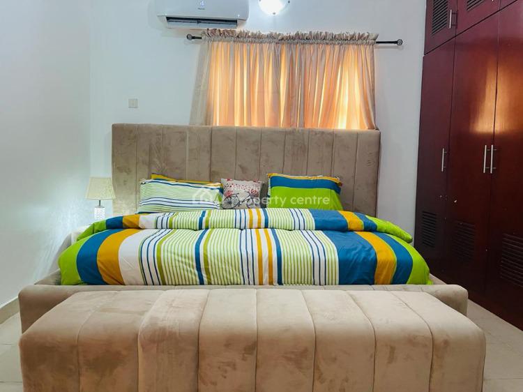 Luxury 3 Bedroom Flat. 24/7 Electricity, Osapa London, Lekki, Lagos, Flat / Apartment Short Let