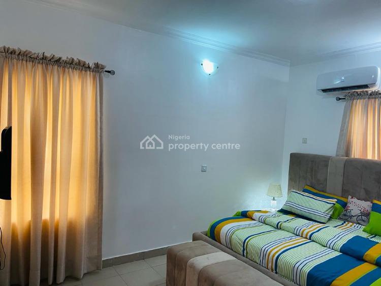 Luxury 3 Bedroom Flat. 24/7 Electricity, Osapa London, Lekki, Lagos, Flat / Apartment Short Let