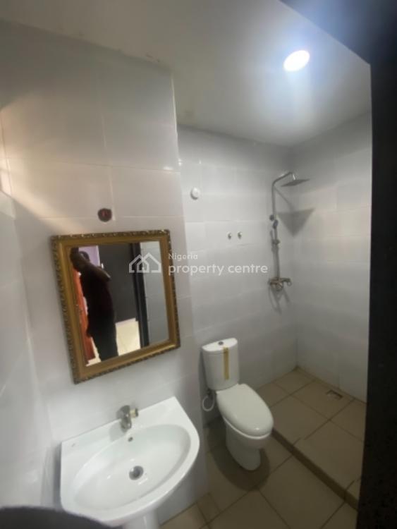 2 Bedroom Apartment, Off Admiralty Road, Lekki, Lekki Phase 1, Lekki, Lagos, Flat / Apartment Short Let