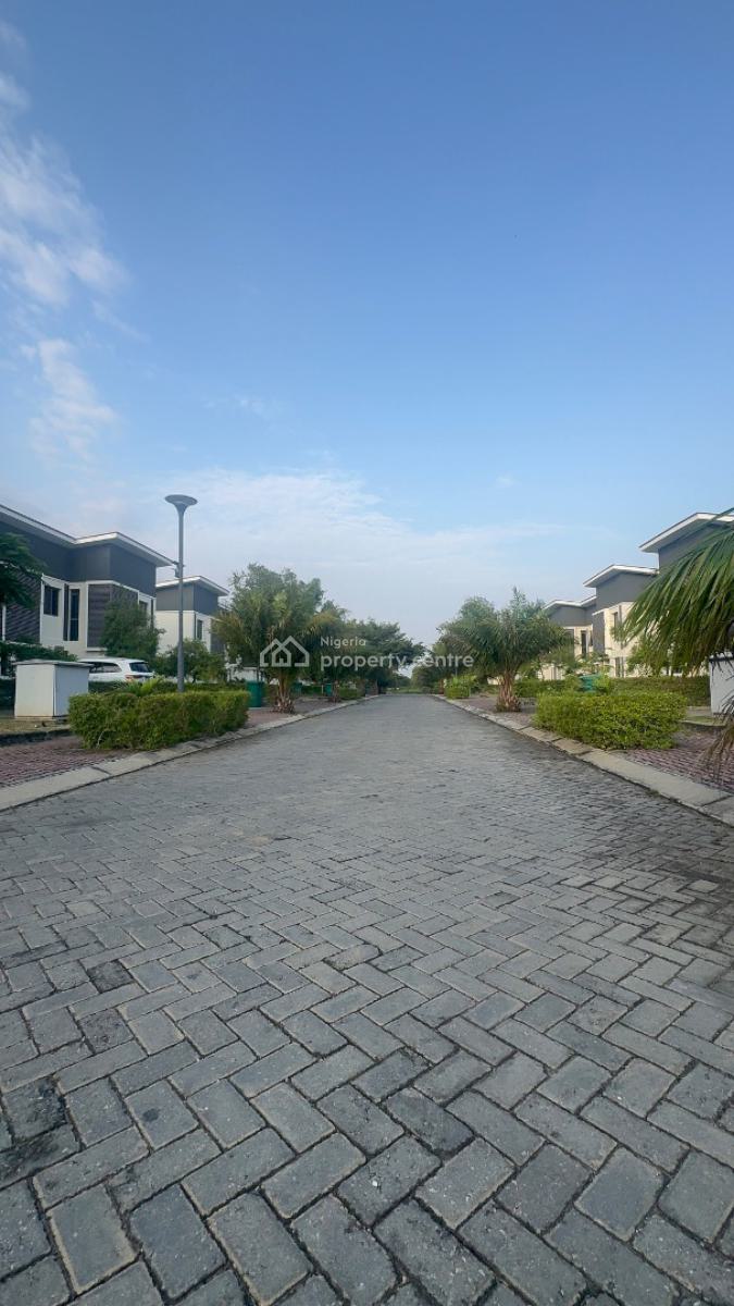 Fully Furnished 1 Bedroom Loft Apartment, Lakes Golf Resort, Lakowe, Ibeju Lekki, Lagos, Flat / Apartment Short Let