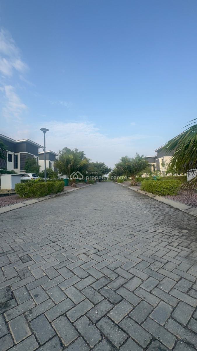 Fully Furnished 1 Bedroom Loft Apartment, Lakes Golf Resort, Lakowe, Ibeju Lekki, Lagos, Flat / Apartment Short Let