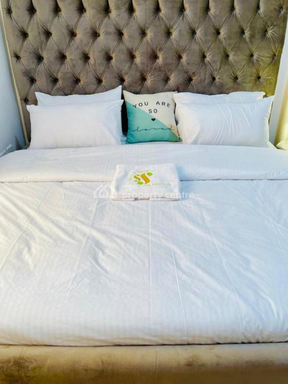 Mint 3 Bedrooms Apartment with State of The Art Facilities, Agungi, Lekki, Lagos, Flat / Apartment Short Let