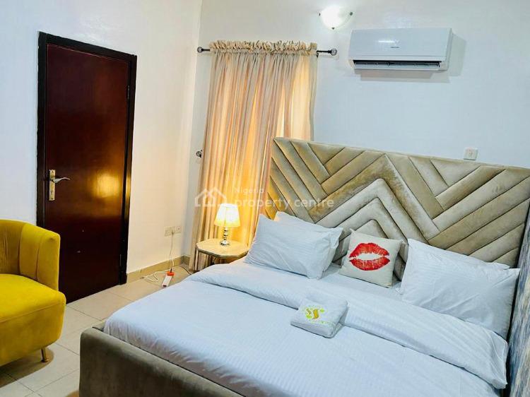 Mint 3 Bedrooms Apartment with State of The Art Facilities, Agungi, Lekki, Lagos, Flat / Apartment Short Let
