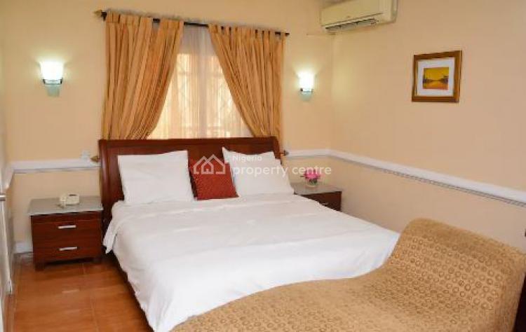 Aishar Residence 1 Bedroom, Shonibare Estate, Ikeja Gra, Ikeja, Lagos, Mini Flat (room and Parlour) Short Let