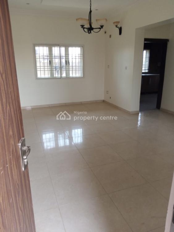 For Rent One Bedroom Flat, 13 Washmiriam Street, Jahi, Abuja 1 Beds