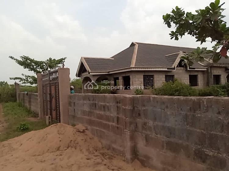For Sale 4 Bedroom Bungalow On Full Plot Of Land, Simawa