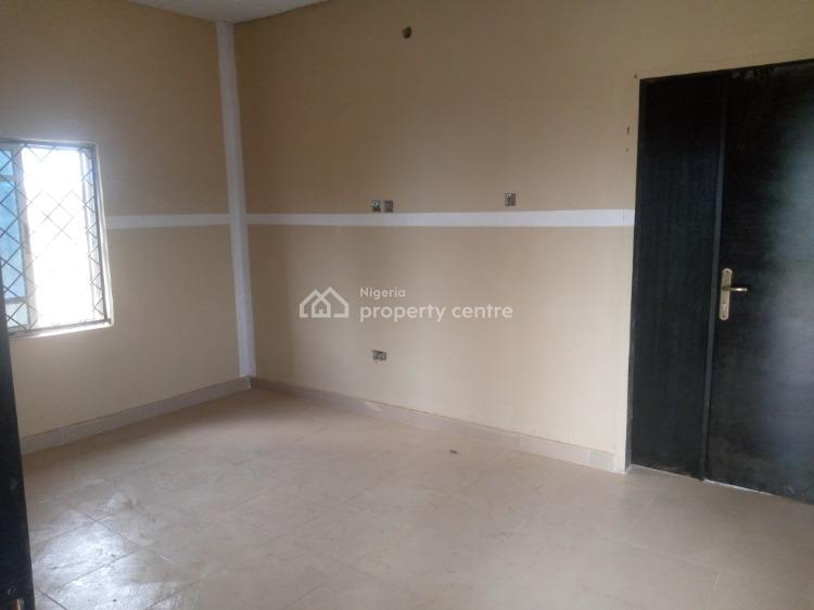 For Rent A Room And Parlour Self Apartment, Toll Gate, Lead City