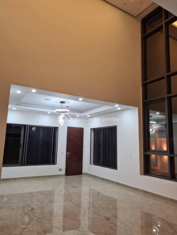 For Sale Luxury 5 Bedroom Detached House, 2nd Ave, Banana Island, Ikoyi, Lagos 5 Beds (Ref
