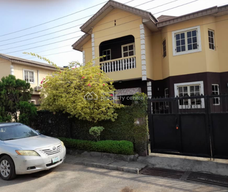 For Sale Tastefully Finished 4 Bedroom Duplex, Pg Estate Inside Glory