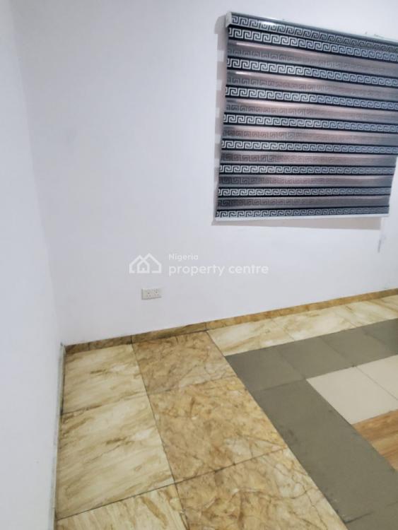 Spacious 3 Bedrooms Apartment, Lbs, Ajah, Lagos, Flat / Apartment Short Let