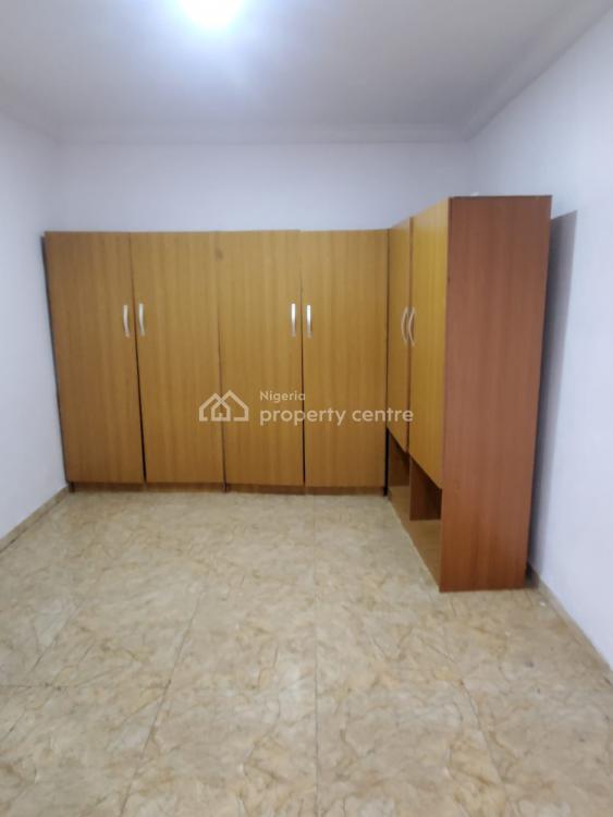 Spacious 3 Bedrooms Apartment, Lbs, Ajah, Lagos, Flat / Apartment Short Let