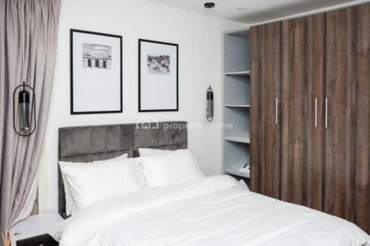 Super Luxury 3 Bedrooms, Freedom Way, Lekki Phase 1, Lekki, Lagos, Flat / Apartment Short Let