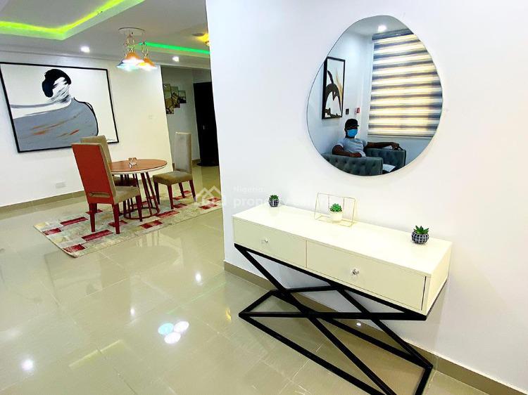 Luxury 3 Bedroom Flat with Excellent Fitting, Off Admiralty Way, Lekki Phase 1, Lekki, Lagos, Flat / Apartment Short Let