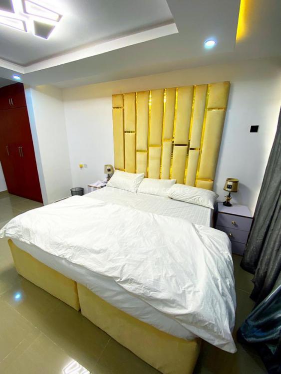 Luxury 3 Bedroom Flat with Excellent Fitting, Off Admiralty Way, Lekki Phase 1, Lekki, Lagos, Flat / Apartment Short Let
