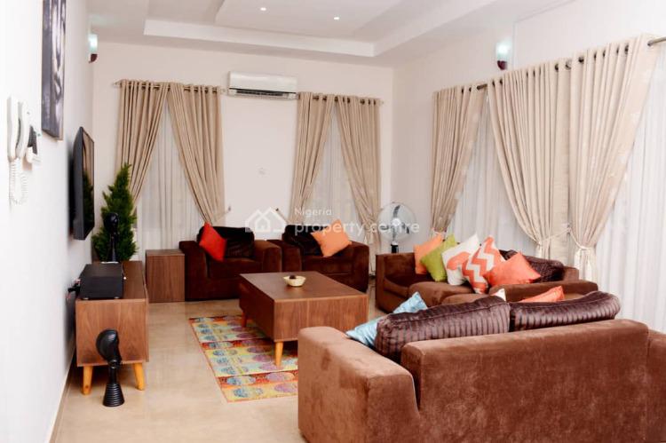 Finely Finished 3 Bedroom Apartment, Lekki, Lagos, Flat / Apartment Short Let
