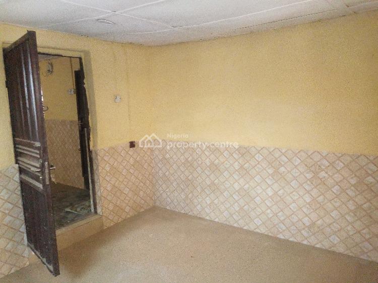 For Rent Nice And Cheap 1 Bedroom Flat, Zone 6 Lugbe Village, Airport
