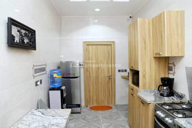 Luxury Modern 3 Bedroom Bungalow Close to Central Area, Covina Crescent Phase 1, Galadimawa, Abuja, Flat / Apartment Short Let