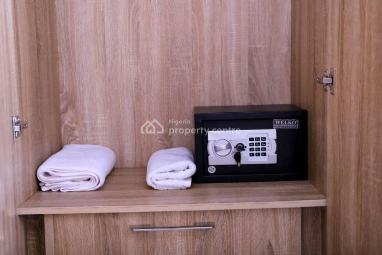 Luxury Modern 3 Bedroom Bungalow Close to Central Area, Covina Crescent Phase 1, Galadimawa, Abuja, Flat / Apartment Short Let