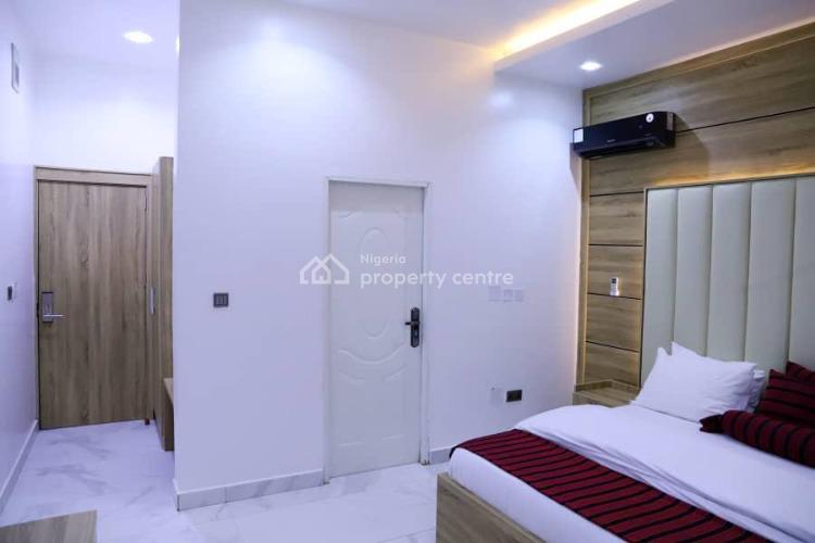 Luxury Modern 3 Bedroom Bungalow Close to Central Area, Covina Crescent Phase 1, Galadimawa, Abuja, Flat / Apartment Short Let