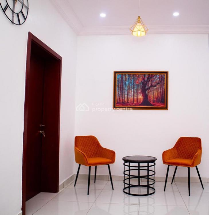 2 Bedroom Apartment, Lekki Phase 1, Lekki, Lagos, House Short Let