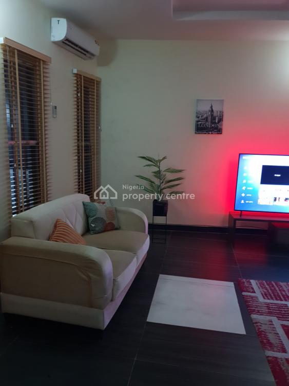 Luxury 3 Bedrooms Terraced Duplex, Chevron , Orchid Road, Davids Court, Van Daniels Estate, Lekki Phase 2, Lekki, Lagos, Terraced Duplex Short Let