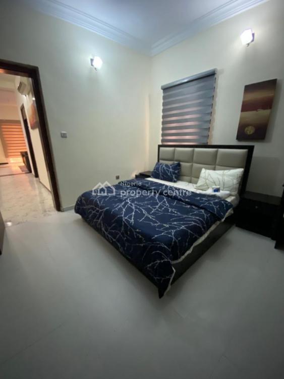 2 Bedroom Apartment, Off Freedom Way, Lekki Phase 1, Lekki, Lagos, Flat / Apartment Short Let