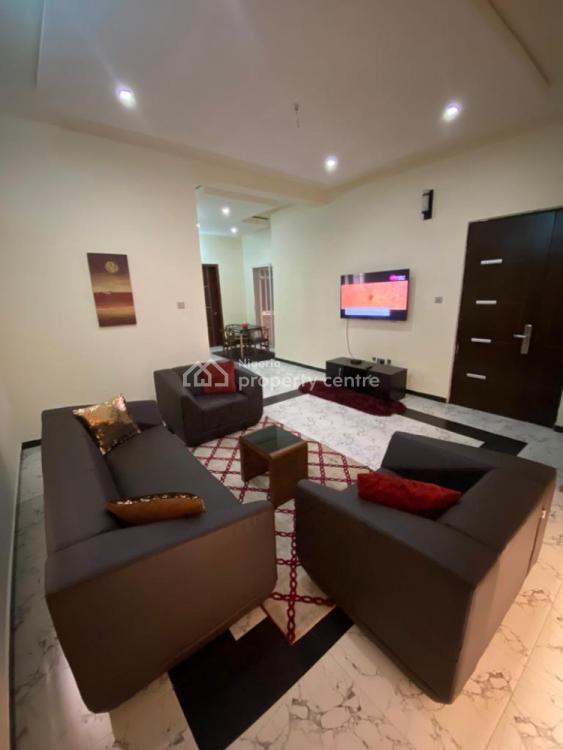 2 Bedroom Apartment, Off Freedom Way, Lekki Phase 1, Lekki, Lagos, Flat / Apartment Short Let