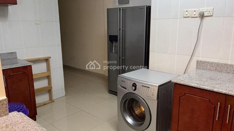 3 Bedroom Luxury Apartment, Milverton Estate, Lekki Phase 2, Lekki, Lagos, Flat / Apartment Short Let