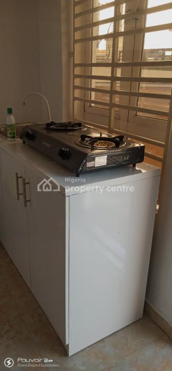 Self Contain, Idado, Lekki, Lagos, Self Contain (single Rooms) Short Let