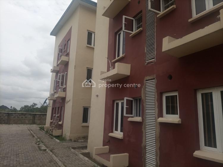 For Rent Luxury 2 Bedrooms Flat, Mtr Garden, River Valley Estate, Opic