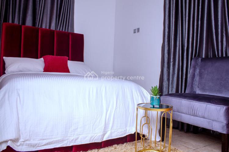 Loomzy Suites Serviced Apartments, Hakeem Dickson, Lekki Phase 1, Lekki, Lagos, Hotel / Guest House Short Let