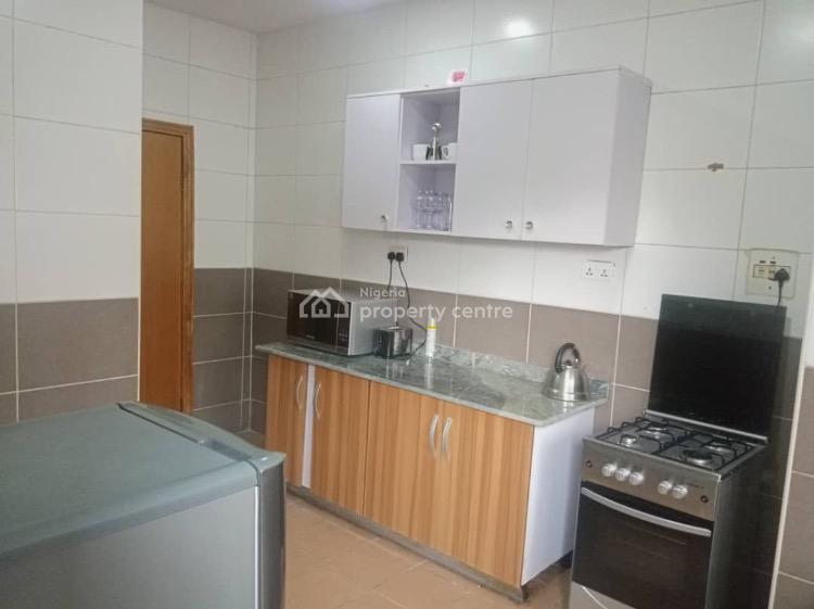 Classy 3 Bedrooms Apartment, Close to Lekki Ikoyi Link Bridge, Lekki Phase 1, Lekki, Lagos, Flat / Apartment Short Let